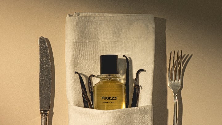 Image of FUGAZZI Perfumes with desert around